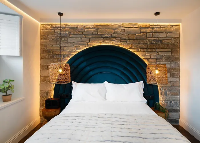 Hive Townhouse