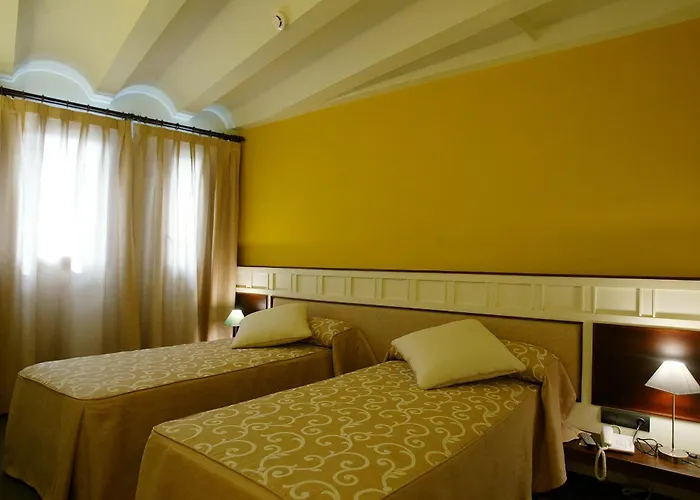 Hotel La Fonda Moreno