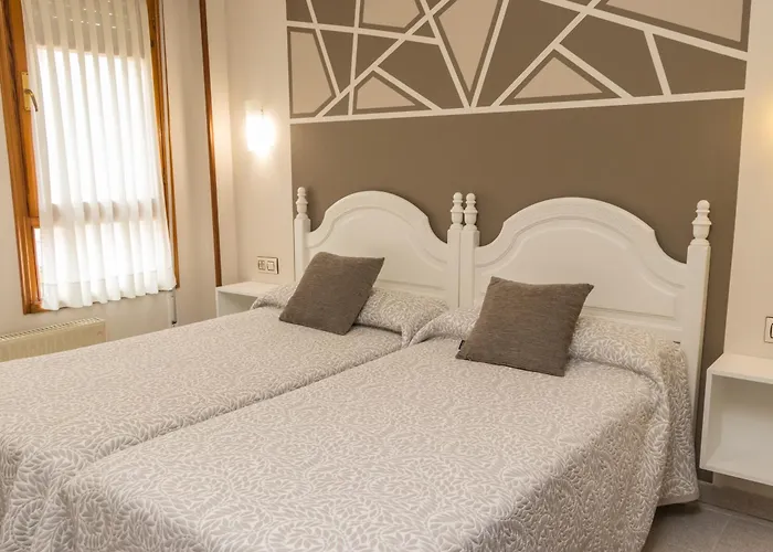 Hotel Plaza Onís