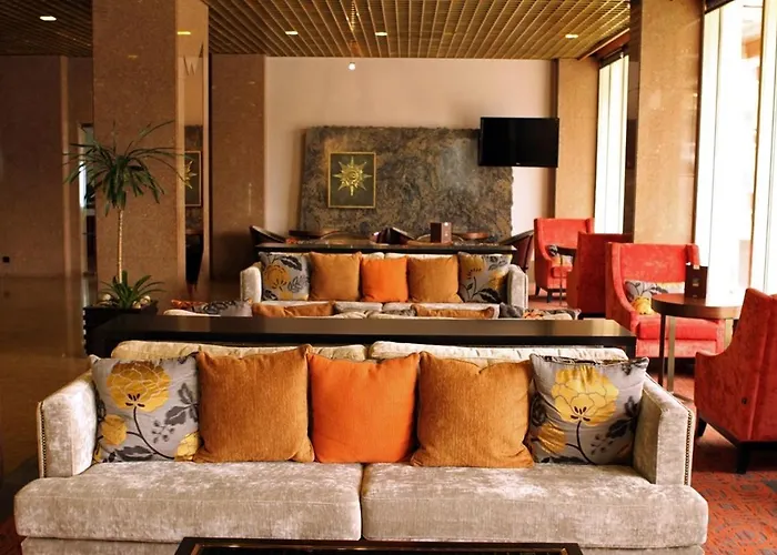 Hotel Dighton