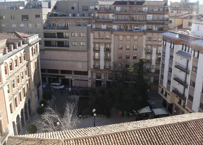 Hotel Xauen En Pleno Centro Con Acceso Autorizado Y A 100M De La Catedral