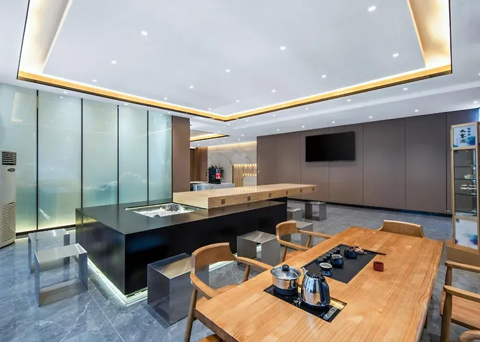 Jiuzhai Journey Hotel