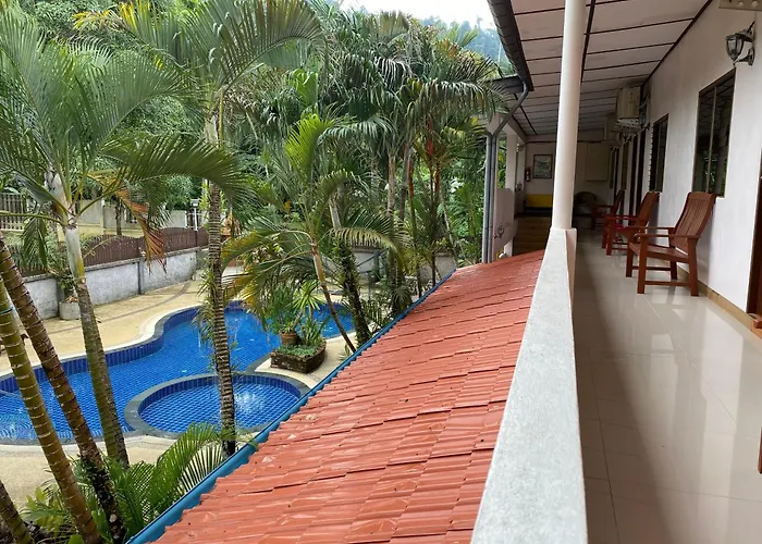 Khaolak Grand City