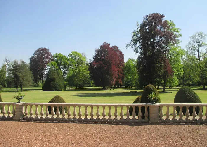 Chateau Des Monthairons Hotel Restaurant Gastromaison Spa Privatif