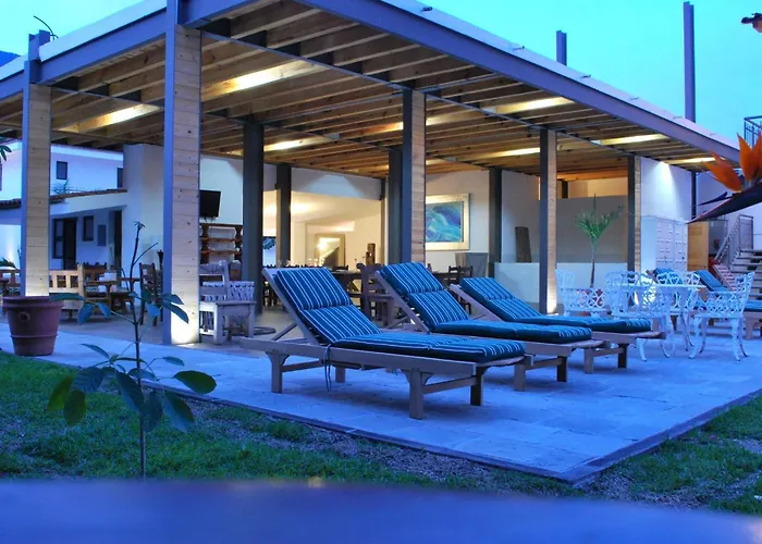 Hotel La Ribereña