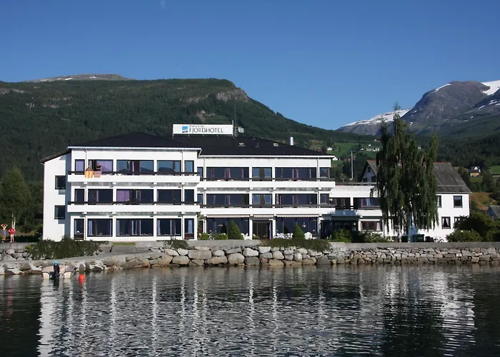 Innvik Fjordhotell