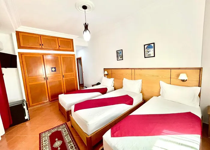 Sary'S Hotel