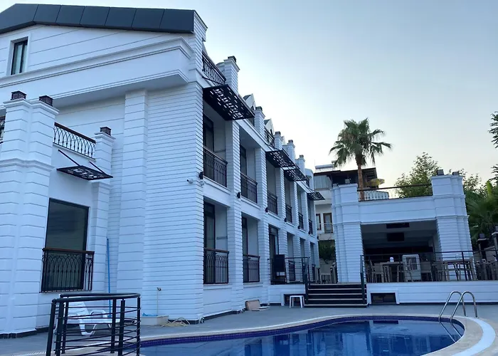 Miyas Luxury Hotel