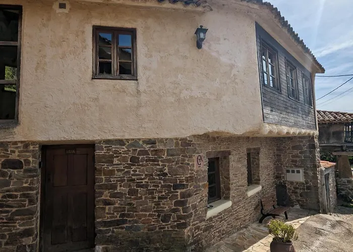 Las Casas de Isu