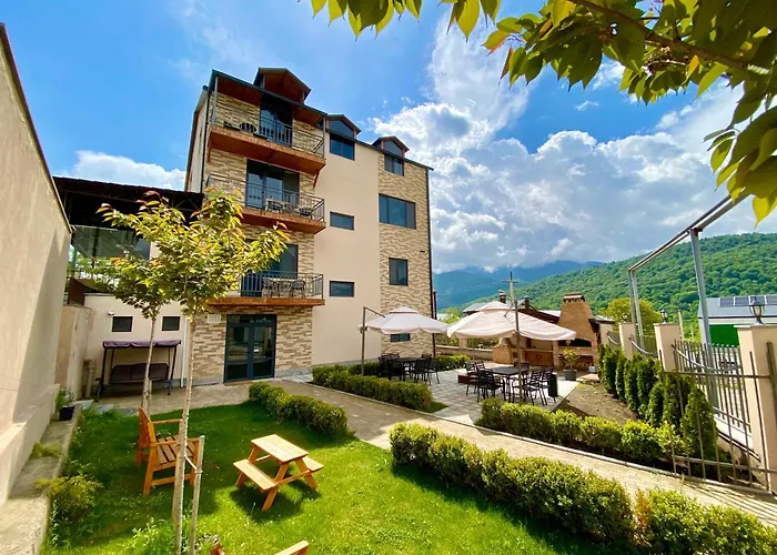 Aurelia Hotel & Restaurant