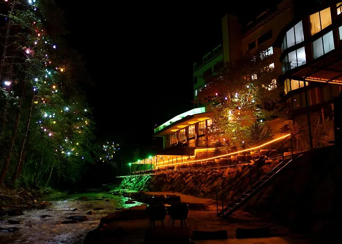 Macartasi Hotel