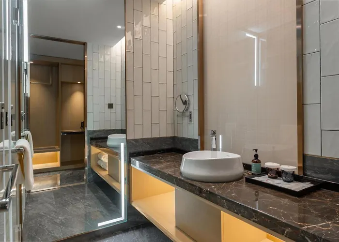 Manju Hotel