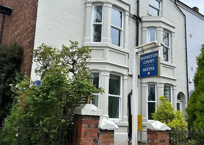 Hamilton Court Hotel Hoole