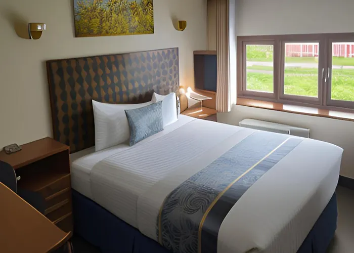 Golden Lion Hotel
