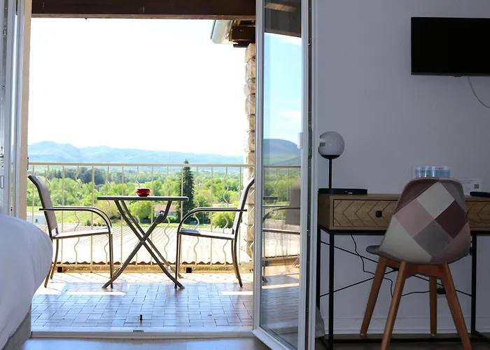 Hotel De Vacances De La Vignasse