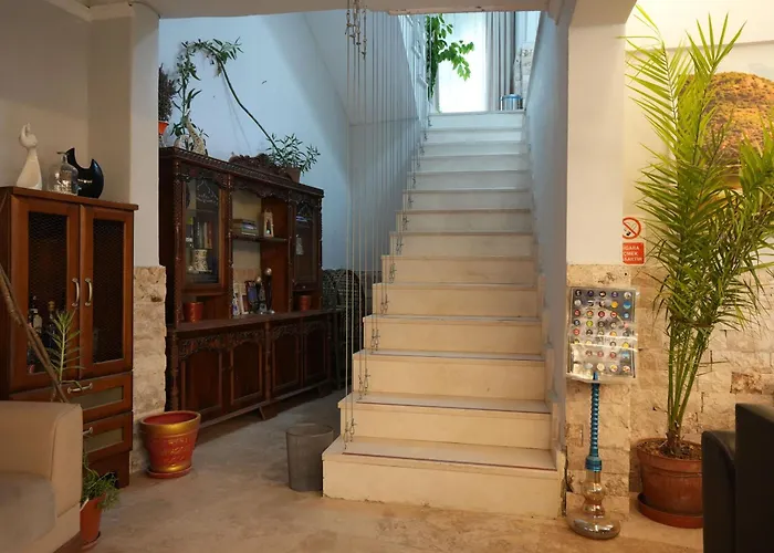 Ozenturku Hotel