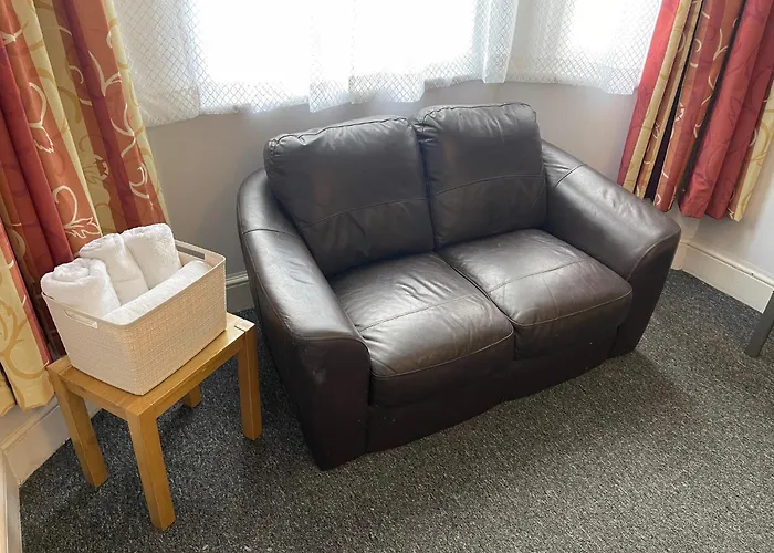 Backpackers Blackpool Hotel & Suites