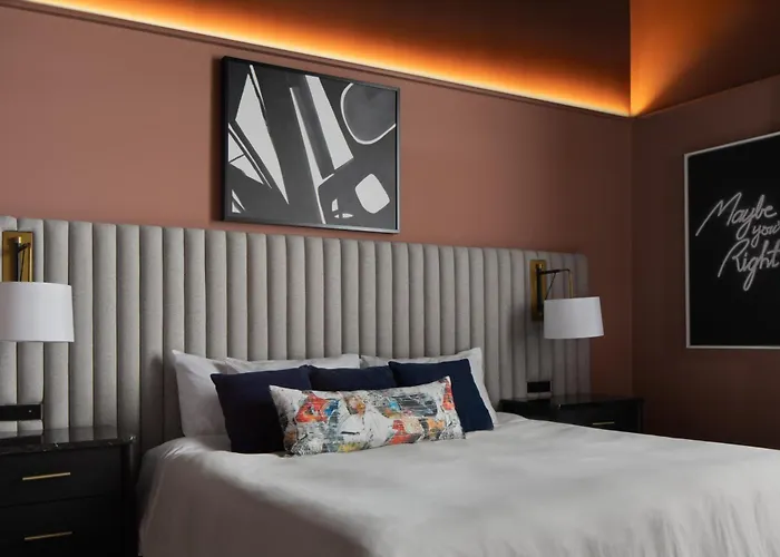 Kinn Guesthouse Downtown