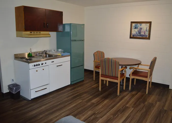 A1 Motel And Campground