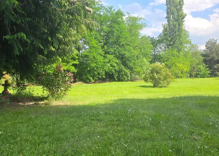 Hotel Logis - Chateau de Beauregard