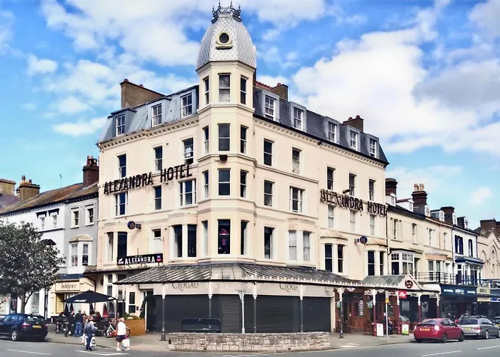 The New Alexandra Hotel