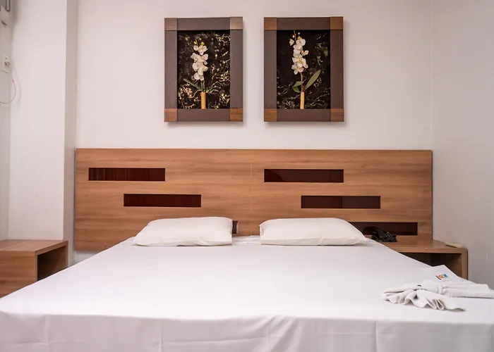 Lagoa Quente Hotel - Lagoa Oficial