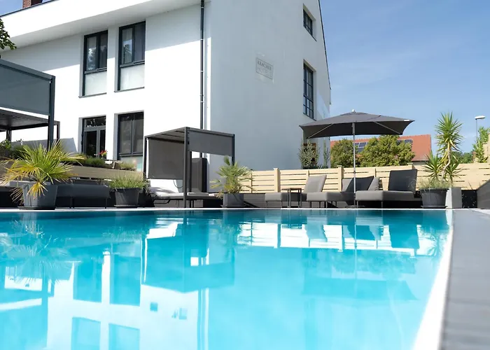 Kracher Hotel Doppelzimmer - Inklusive Pool
