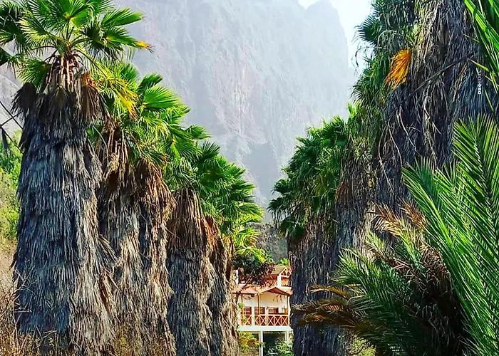 Pedracin Village
