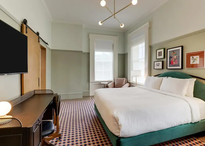 Trilogy Hotel Montgomery, Autograph Collection