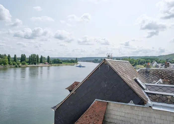 Logis - Hotel & Restaurant Le Bellevue