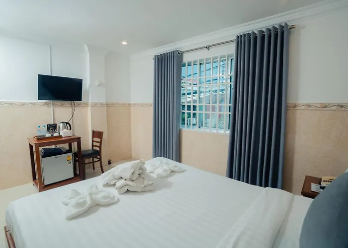 White Corner Hotel