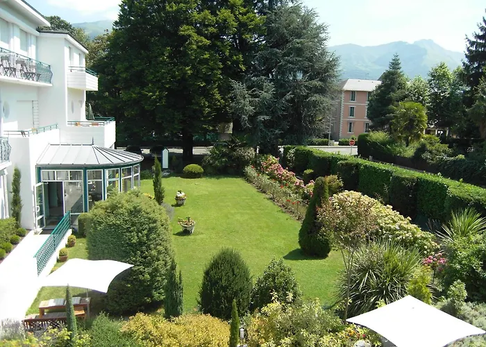 Logis Hotel Le Miramont