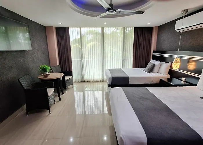Hotel & Suites Country Valladolid