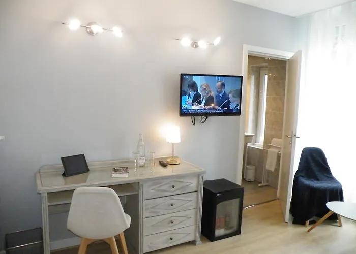 Brit Hotel Roanne - Le Grand Hôtel