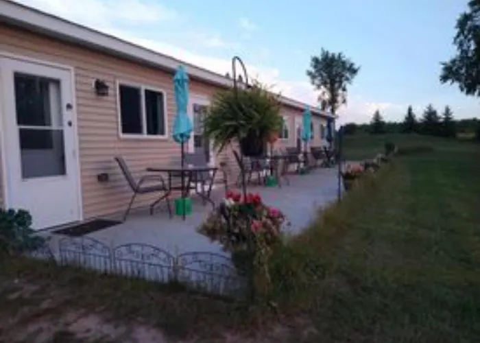 Beach Mirage Suites , Rm #4