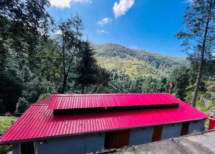Goroomgo Peace Space Resort Nainital