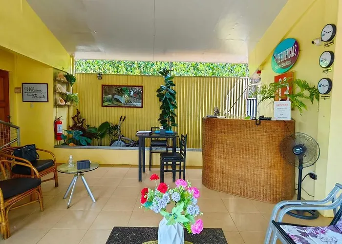 Las Residencias Bed And Breakfast