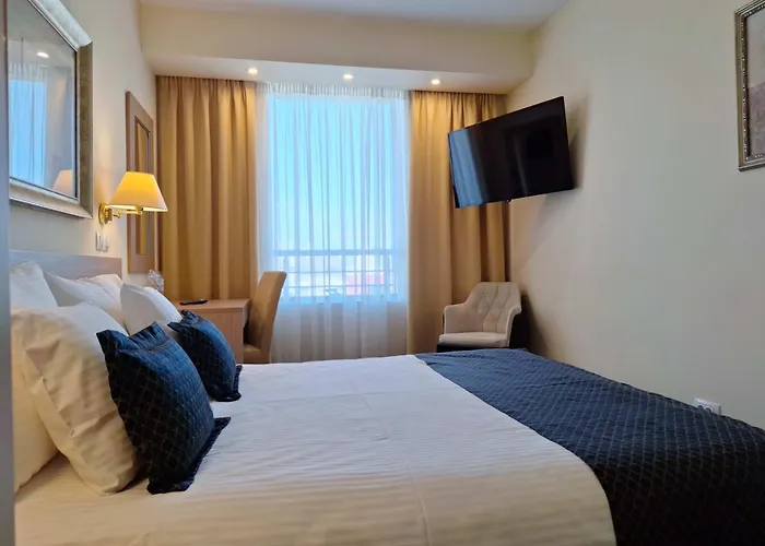 Hotel Monogram Park