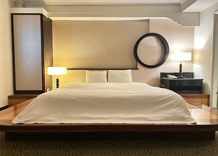 Well Garden Hotel