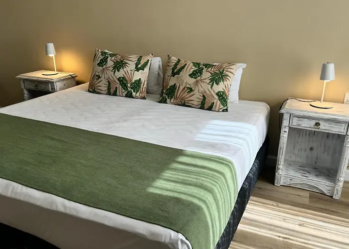 Gardi Hotel & Suites