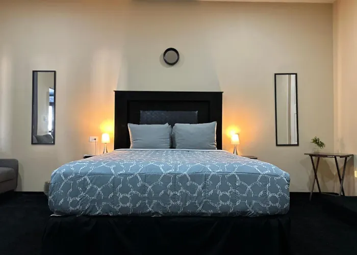 Costero Inn - Not Hotel