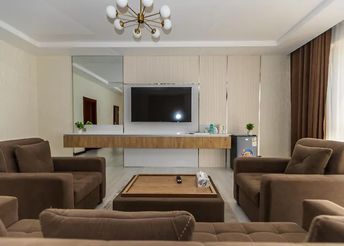 Firdavsi Hotel