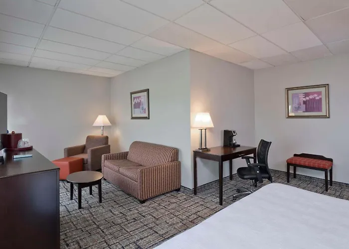 Best Western Plus Hotel&Conference Center