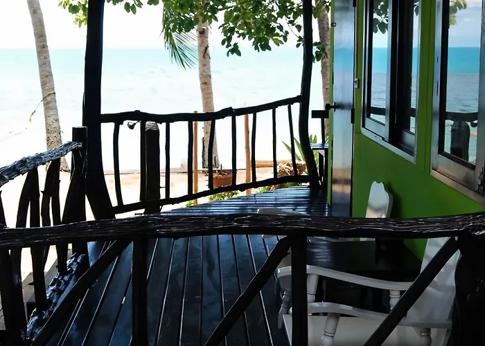 A Little Bungalows By Beach