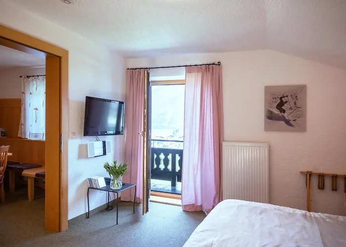 Haus Leithner - Suiten & Apartments