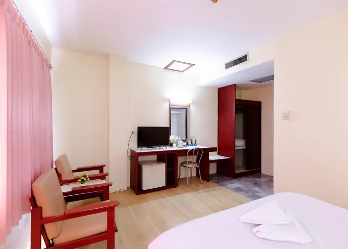 Chumphon Palace Hotel