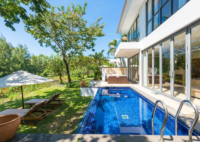 Emblem Sea 3 Bedroom Villas