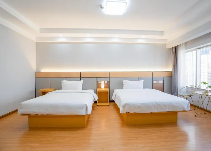 Ha Luo Hotel