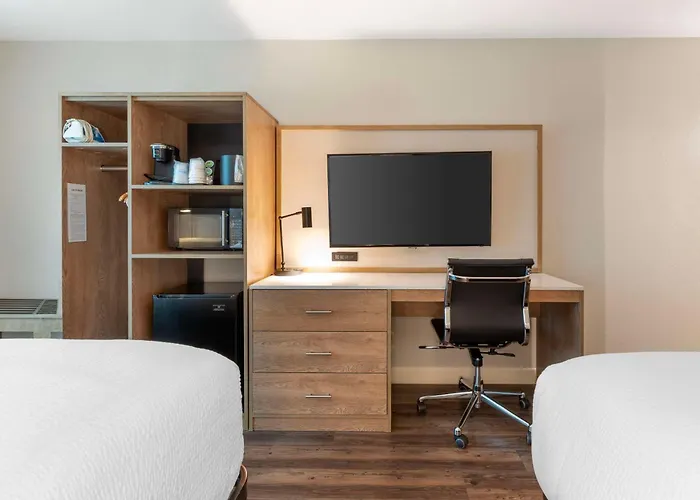 Best Western Plus Rancho Cordova Inn