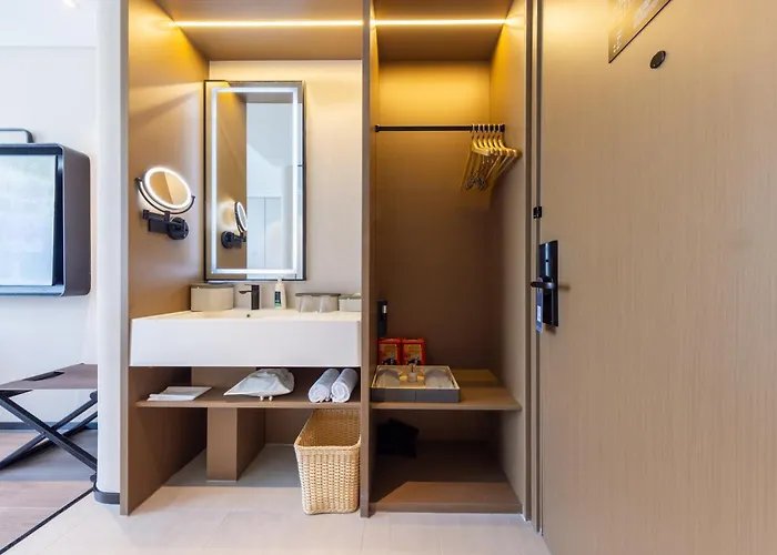 Atour X Hotel Changsha Wuyi Square